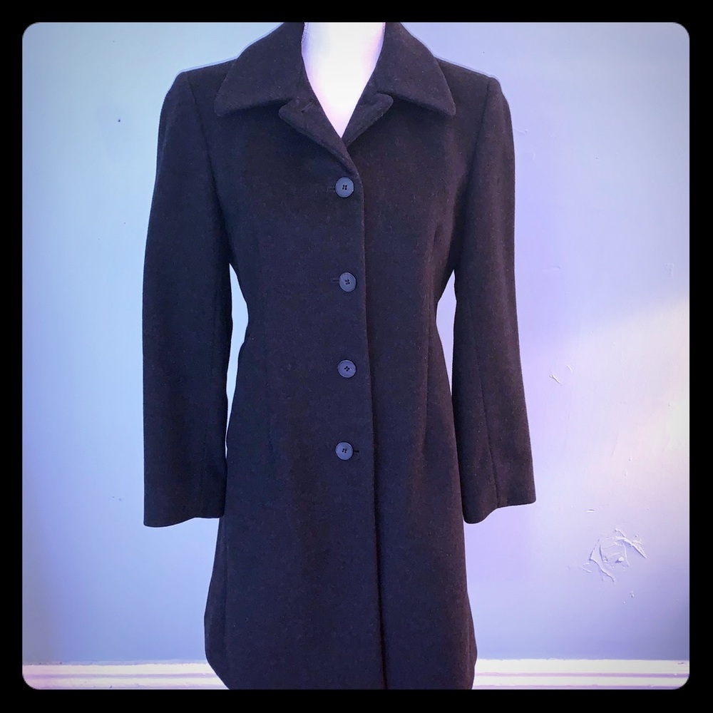 Gorgeous grey Anne Klein coat 🧥